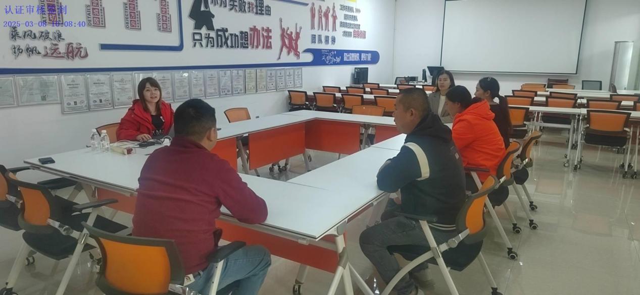 熱烈祝賀！HXQC為云南尤佳商貿(mào)有限公司頒發(fā)首張生鮮農(nóng)產(chǎn)品供應(yīng)商服務(wù)認(rèn)證證書(shū)